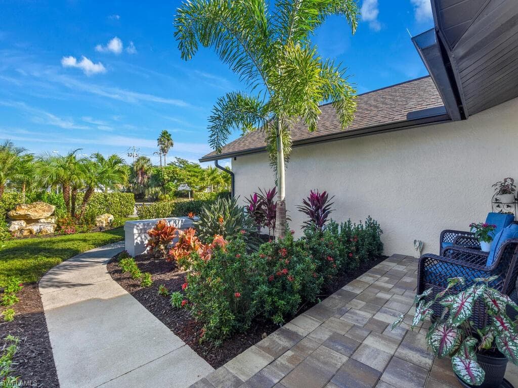 800 El Dorado PKWY W, CAPE CORAL FL 33914-2