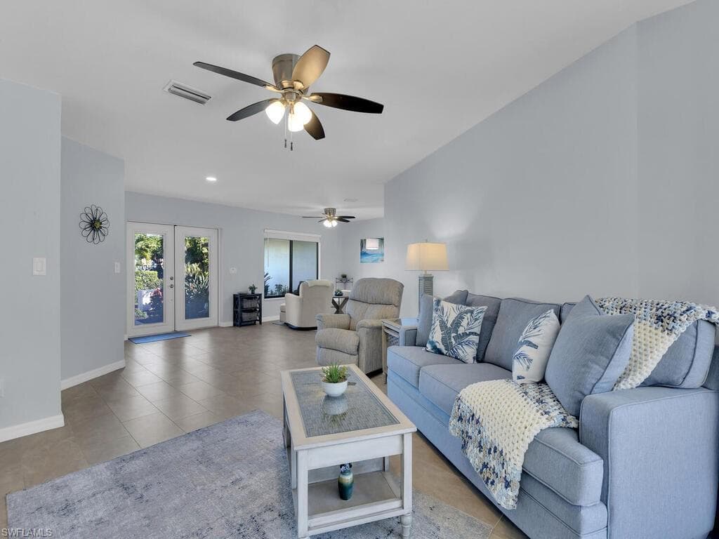 800 El Dorado PKWY W, CAPE CORAL FL 33914-4