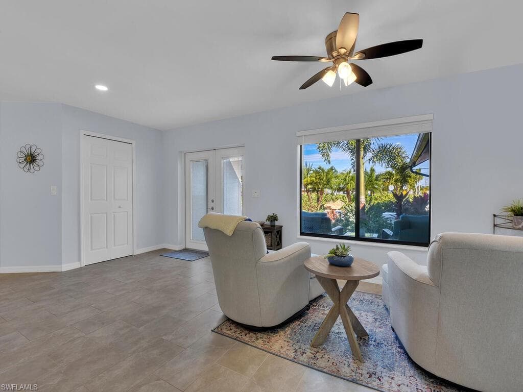 800 El Dorado PKWY W, CAPE CORAL FL 33914-10