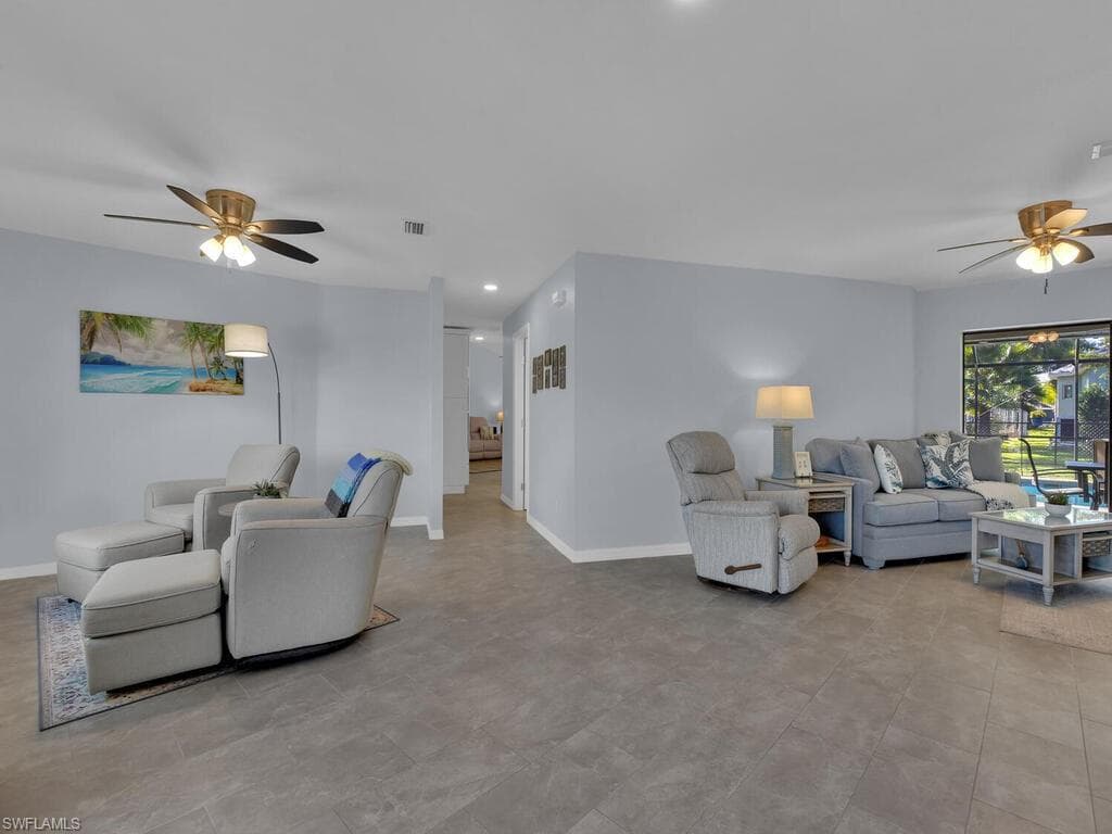 800 El Dorado PKWY W, CAPE CORAL FL 33914-7