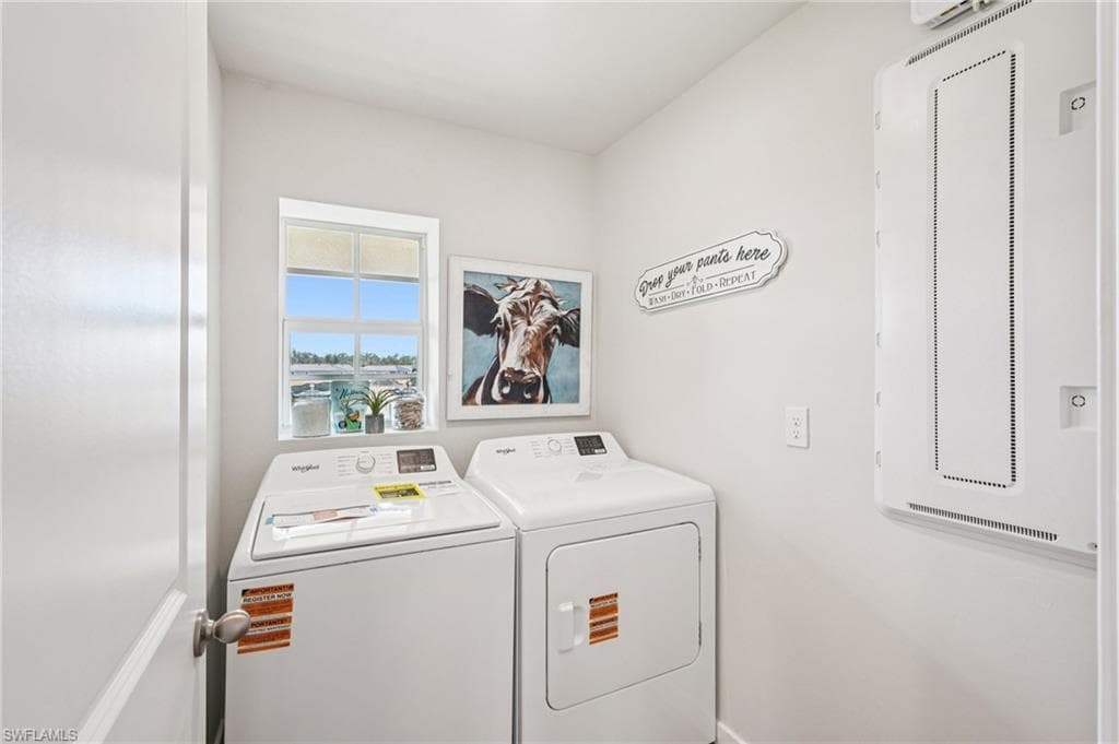 1221 BROOKLANDS DR, FORT MYERS FL 33905-14