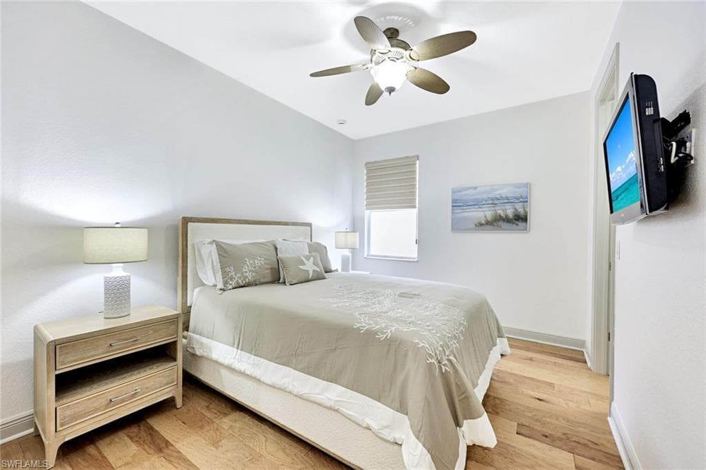 7655 Martino CIR, NAPLES FL 34112-21