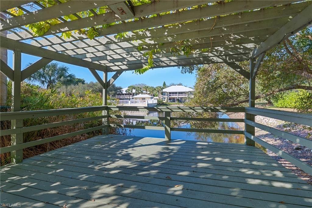 1337 Solana RD # K9, NAPLES FL 34103-16