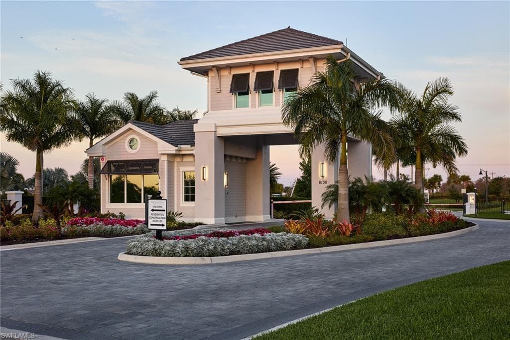 5527 DOUBLE EAGLE CIR # 3815, AVE MARIA FL 34142-17