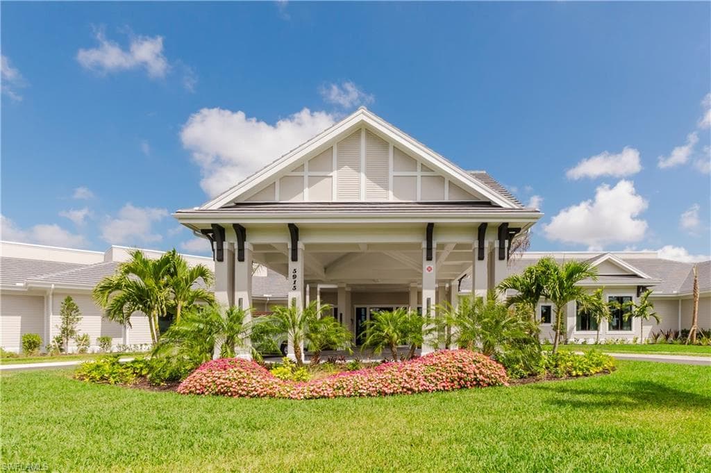 5527 DOUBLE EAGLE CIR # 3815, AVE MARIA FL 34142-46