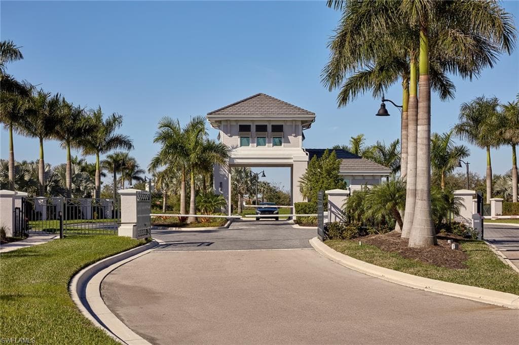 5527 DOUBLE EAGLE CIR # 3815, AVE MARIA FL 34142-18