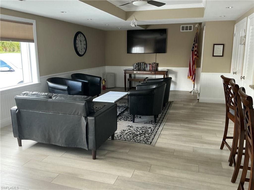 2885 Palm Beach BLVD # 408, FORT MYERS FL 33916-24