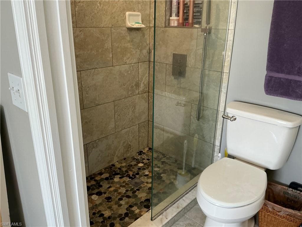 2885 Palm Beach BLVD # 408, FORT MYERS FL 33916-14