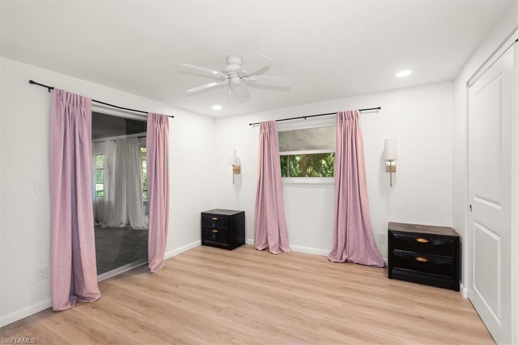 2466 N Westwood DR, NORTH FORT MYERS FL 33917-19
