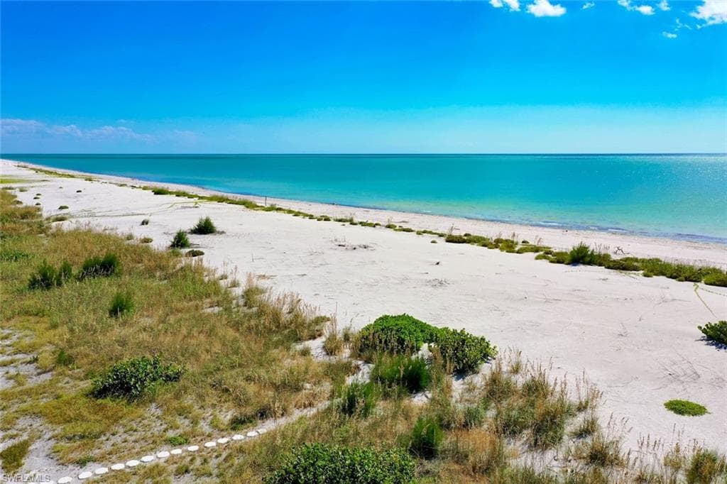 4717 Rue Belle Mer, SANIBEL FL 33957-17