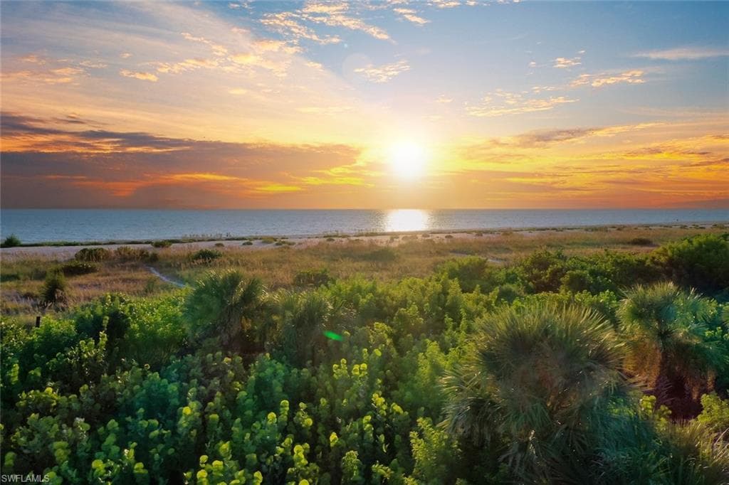 4717 Rue Belle Mer, SANIBEL FL 33957-10