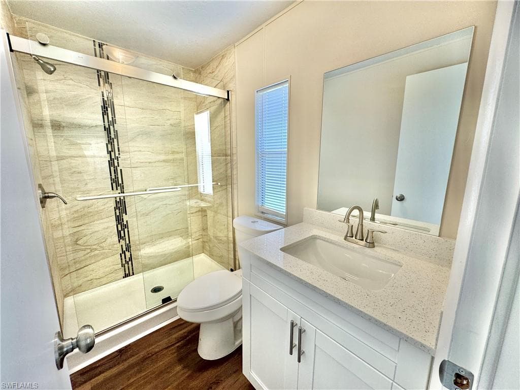 1252 Henderson Creek DR, NAPLES FL 34114-15