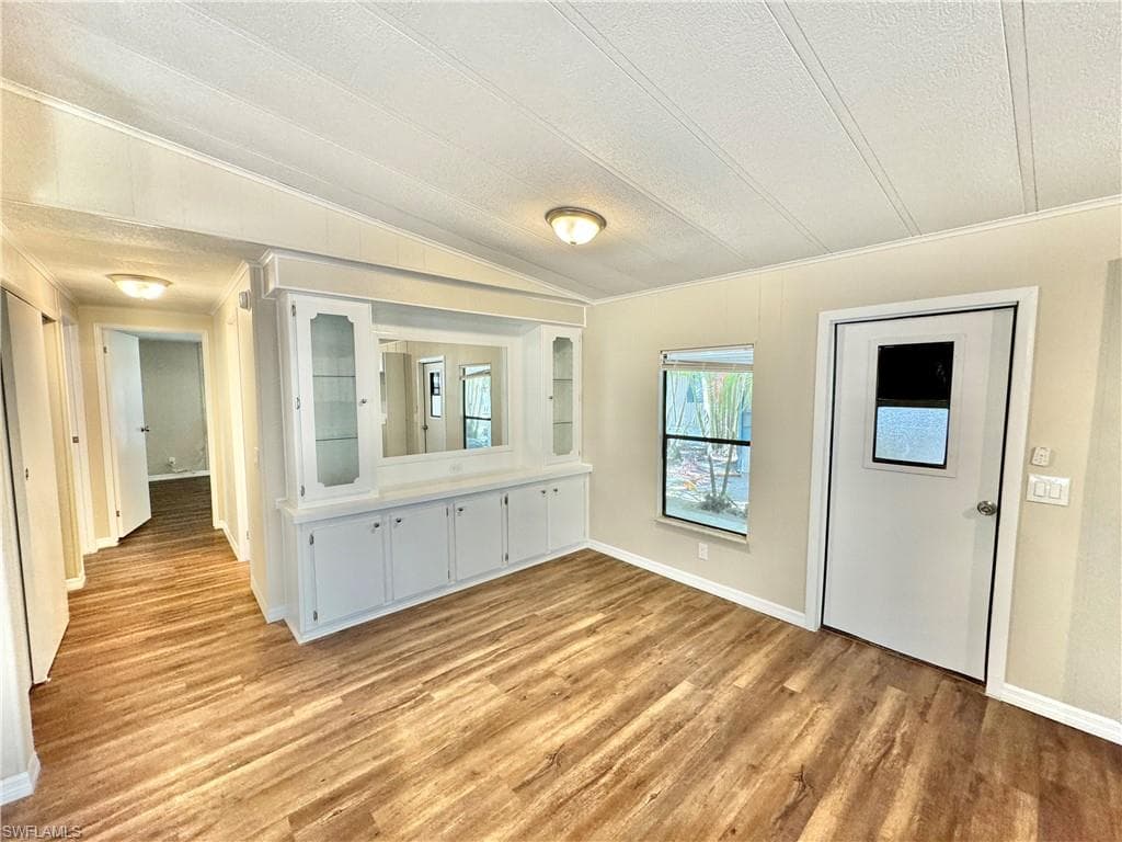 1252 Henderson Creek DR, NAPLES FL 34114-6