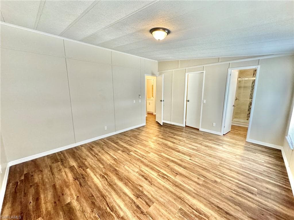 1252 Henderson Creek DR, NAPLES FL 34114-14