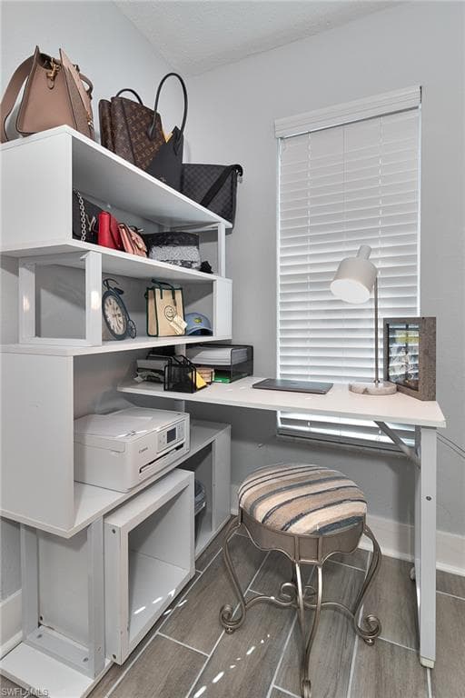 2376 Armour DR, DUNEDIN FL 34698-16