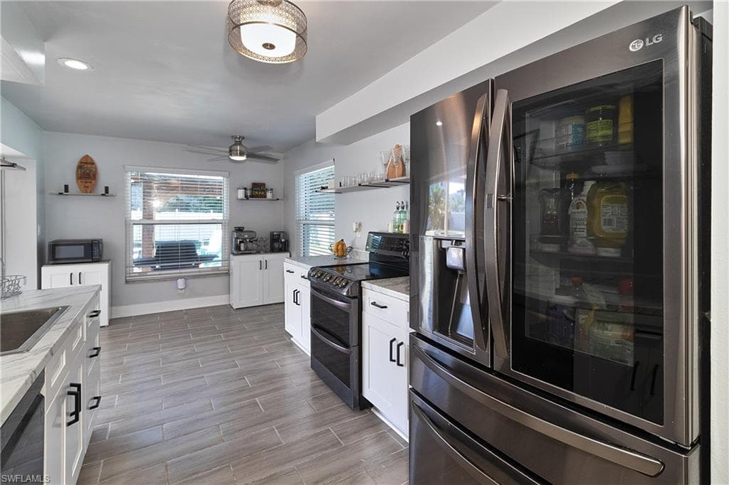 2376 Armour DR, DUNEDIN FL 34698-9