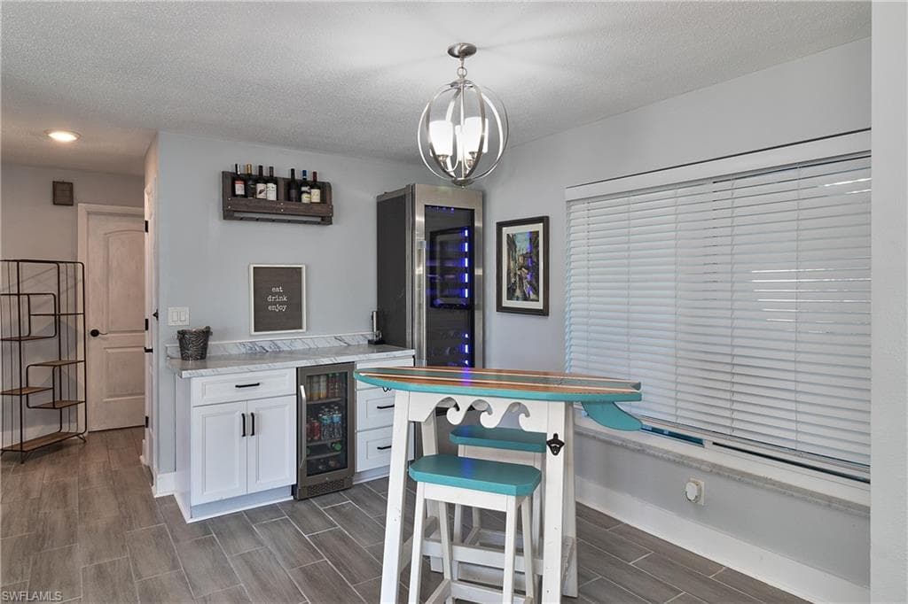 2376 Armour DR, DUNEDIN FL 34698-13