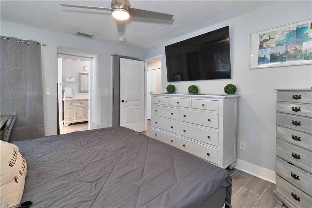 2376 Armour DR, DUNEDIN FL 34698-20