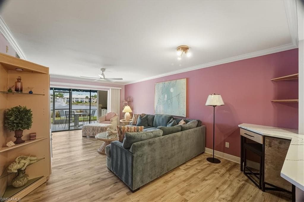 845 Gulf Pavilion DR # 102, NAPLES FL 34108-12