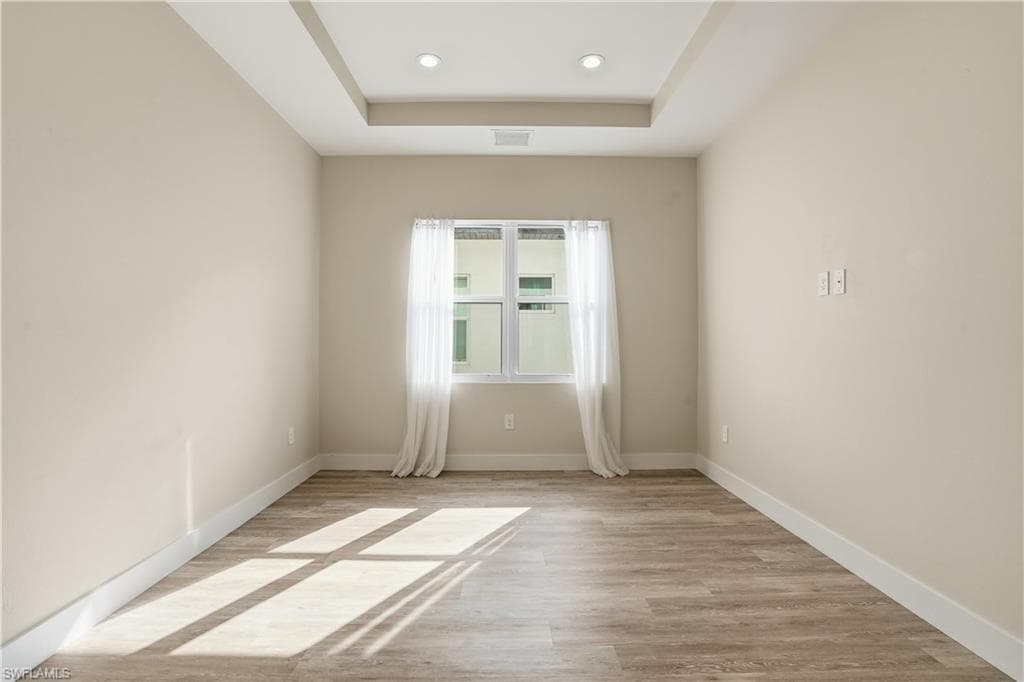 3635 Sapphire Cove CIR, NAPLES FL 34114-29