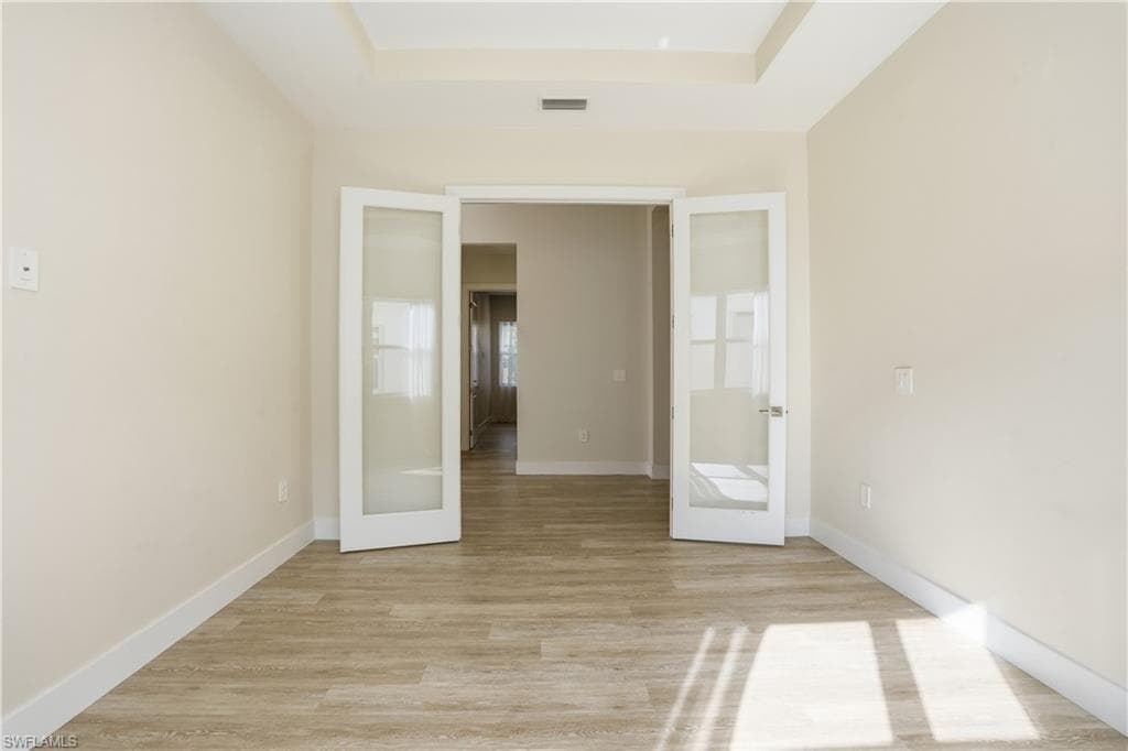 3635 Sapphire Cove CIR, NAPLES FL 34114-30