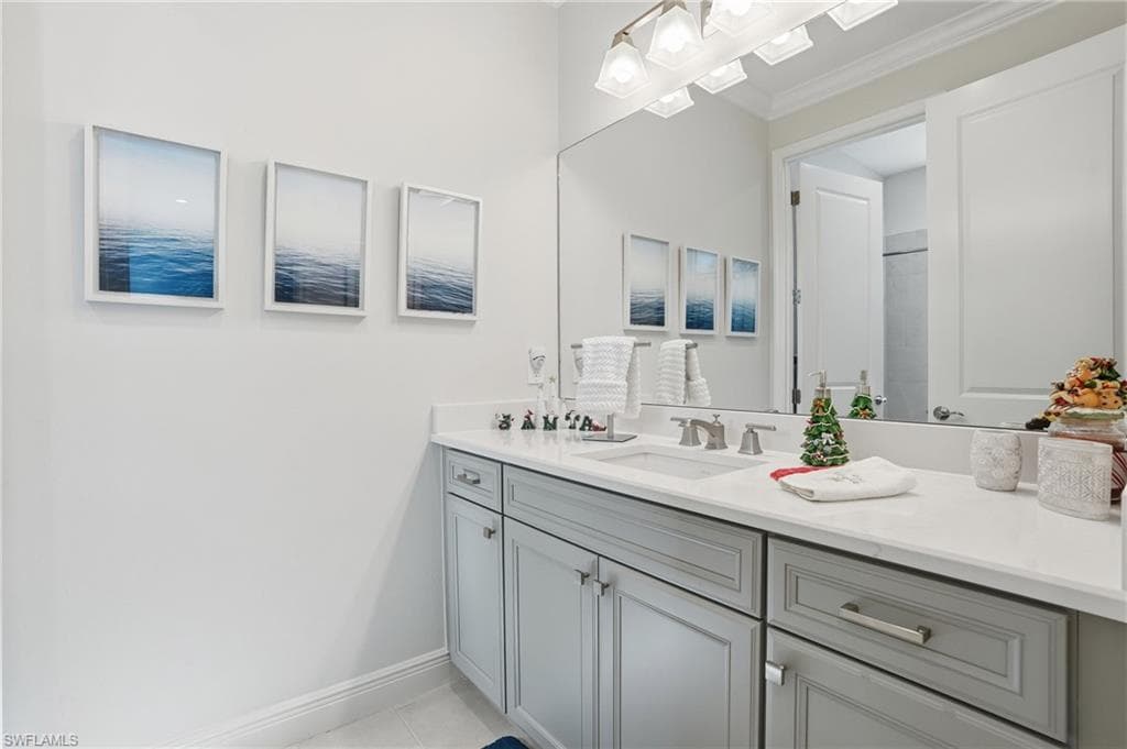 2647 Seychelles CIR 2206-34
