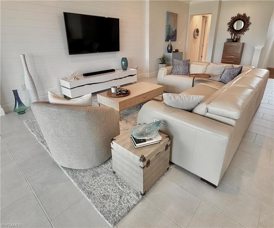 2647 Seychelles CIR 2206-20