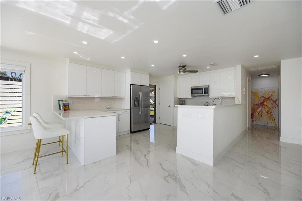 16 KNIGHTS BRIDGE RD # A48, NAPLES FL 34112-7