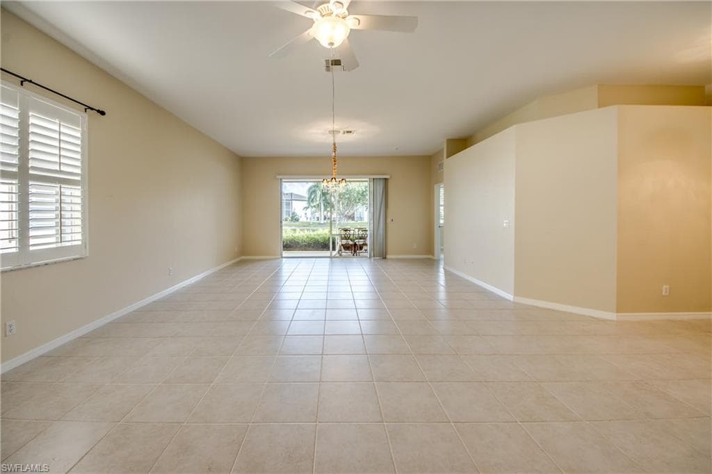 2667 Sunset Lake DR, CAPE CORAL FL 33909-5