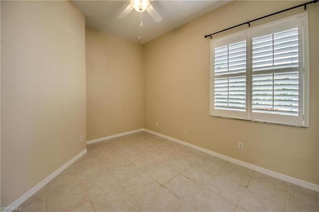 2667 Sunset Lake DR, CAPE CORAL FL 33909-33