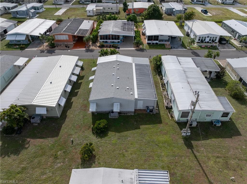 3465 Celestial WAY, NORTH FORT MYERS FL 33903-27