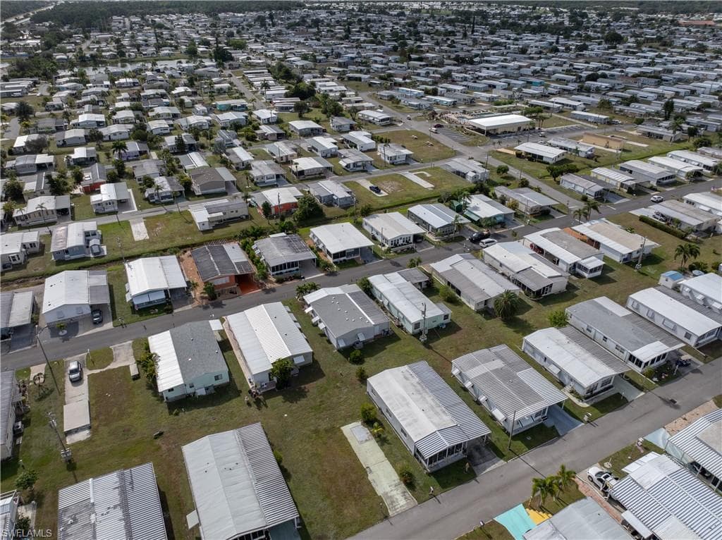 3465 Celestial WAY, NORTH FORT MYERS FL 33903-30