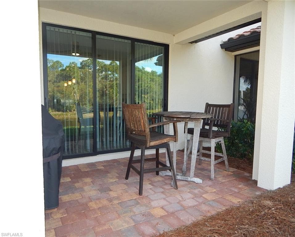 1437 Weeping Willow CT, CAPE CORAL FL 33909-22