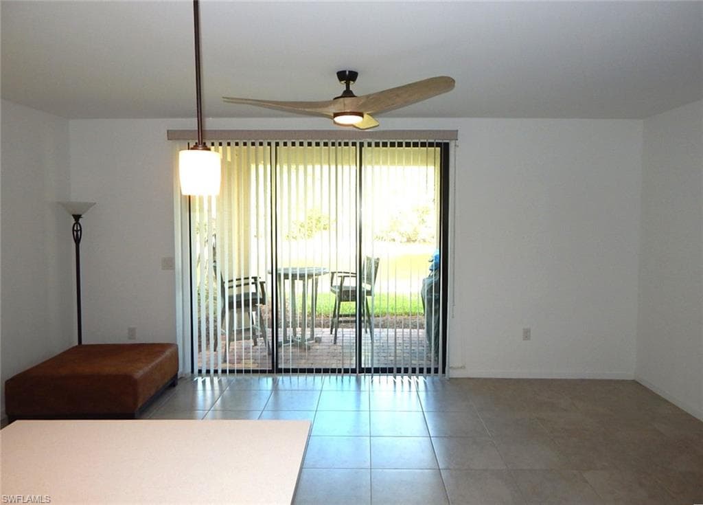 1437 Weeping Willow CT, CAPE CORAL FL 33909-6