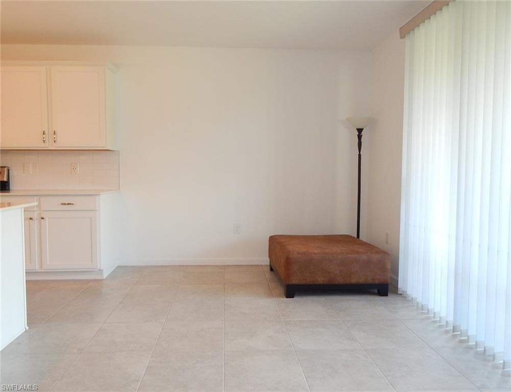 1437 Weeping Willow CT, CAPE CORAL FL 33909-10