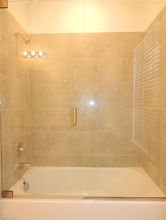 1437 Weeping Willow CT, CAPE CORAL FL 33909-20