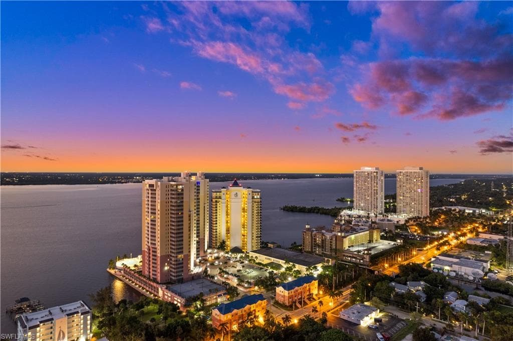2797 1st ST # 1304, FORT MYERS FL 33916-40