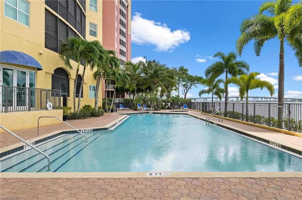 2797 1st ST # 1304, FORT MYERS FL 33916-36