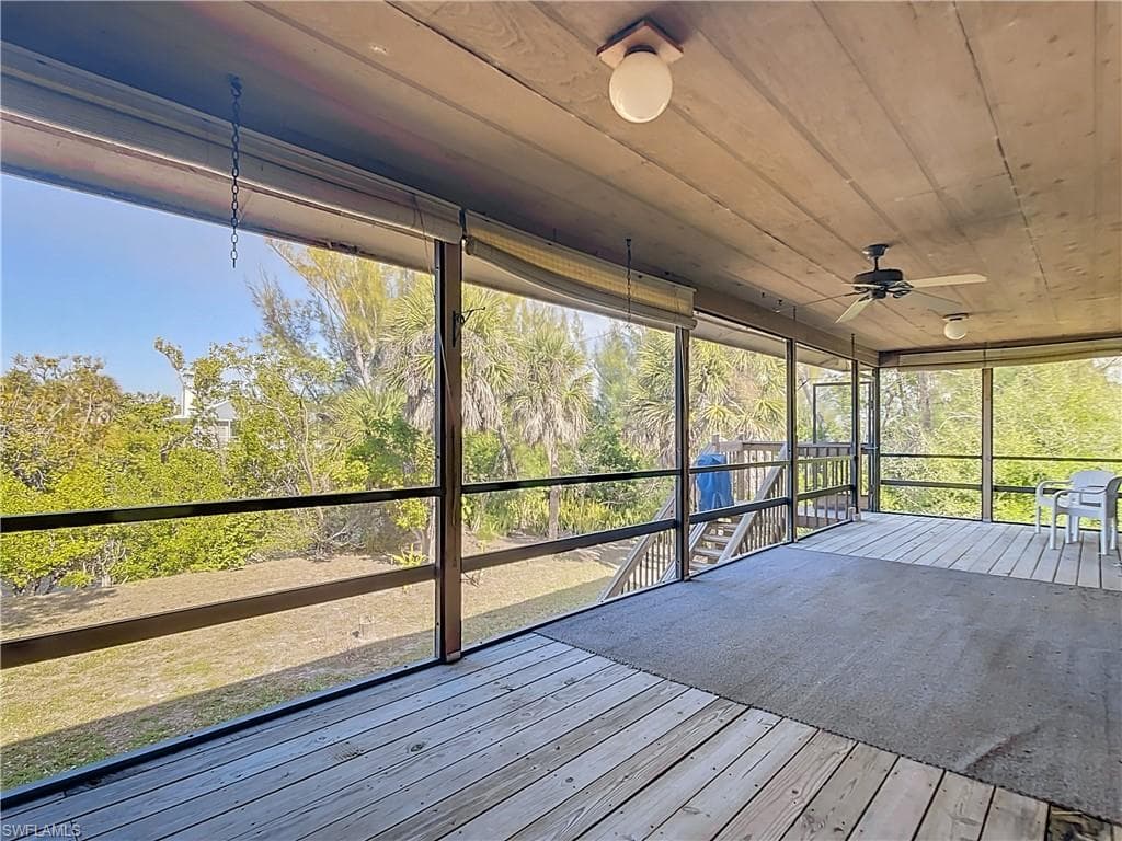 1595 Bunting LN, SANIBEL FL 33957-29