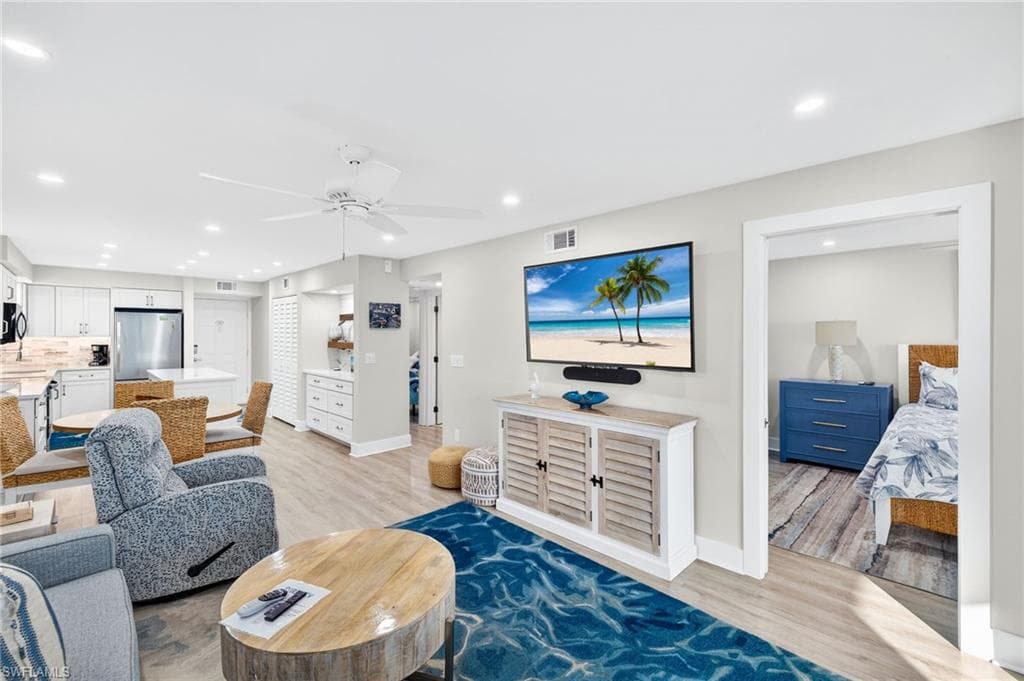 2230 Camino Del Mar DR, SANIBEL FL 33957-6