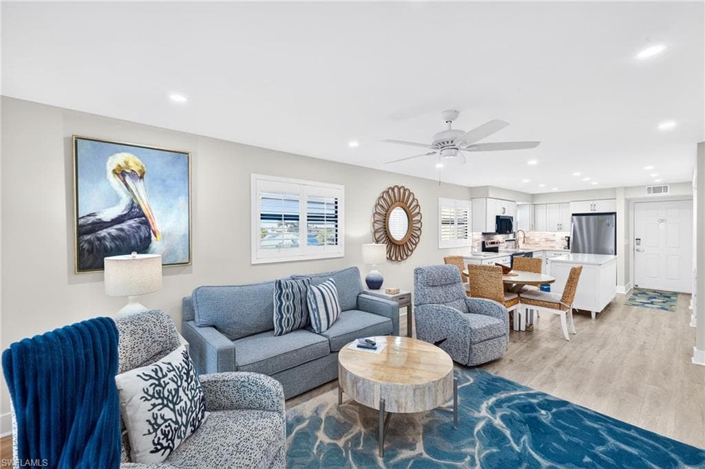 2230 Camino Del Mar DR, SANIBEL FL 33957-8
