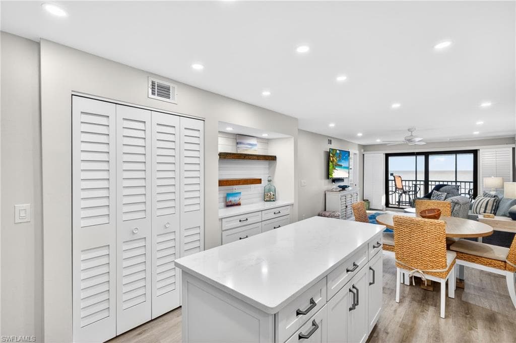 2230 Camino Del Mar DR, SANIBEL FL 33957-13