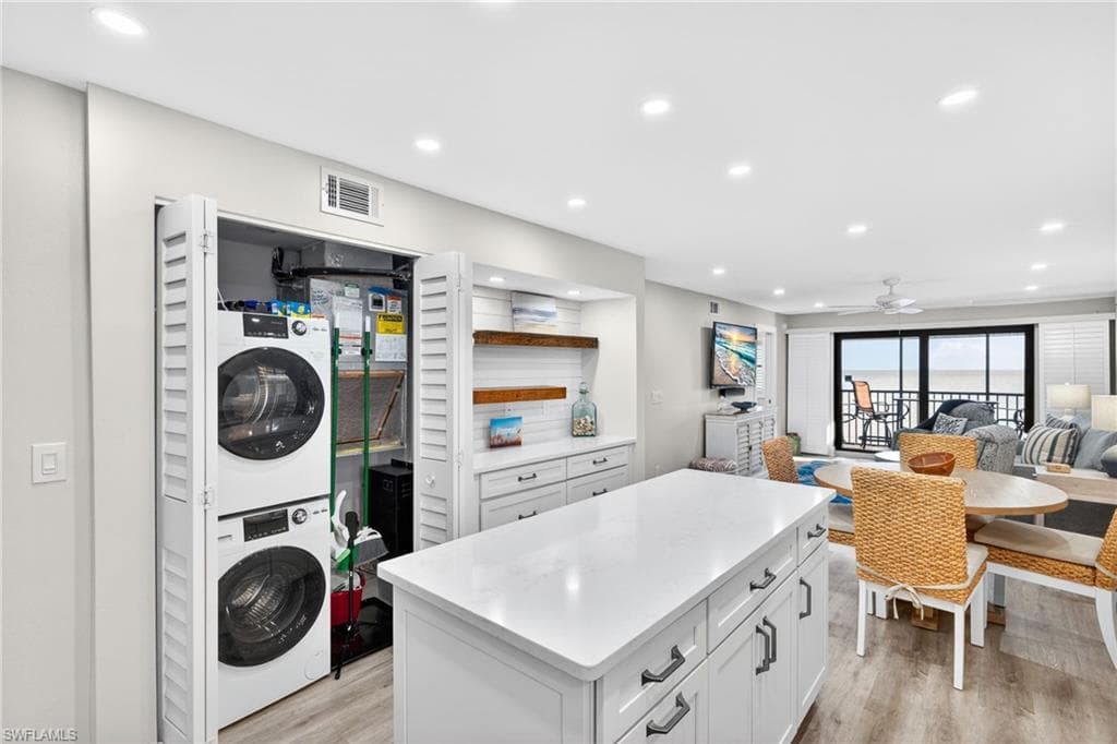 2230 Camino Del Mar DR, SANIBEL FL 33957-14