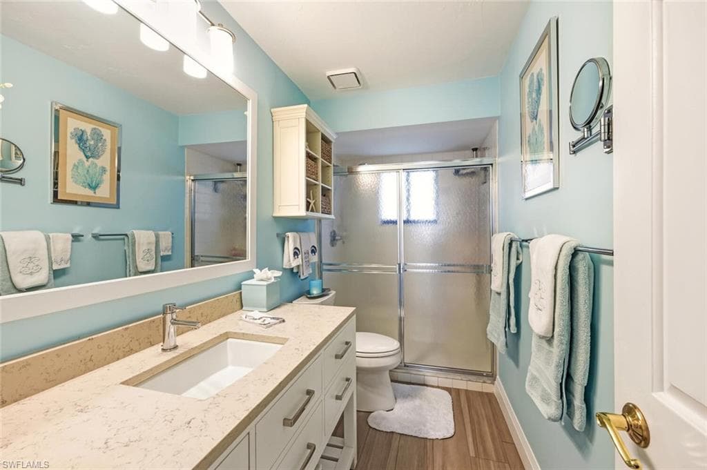 571 Beachwalk CIR # S201, NAPLES FL 34108-10