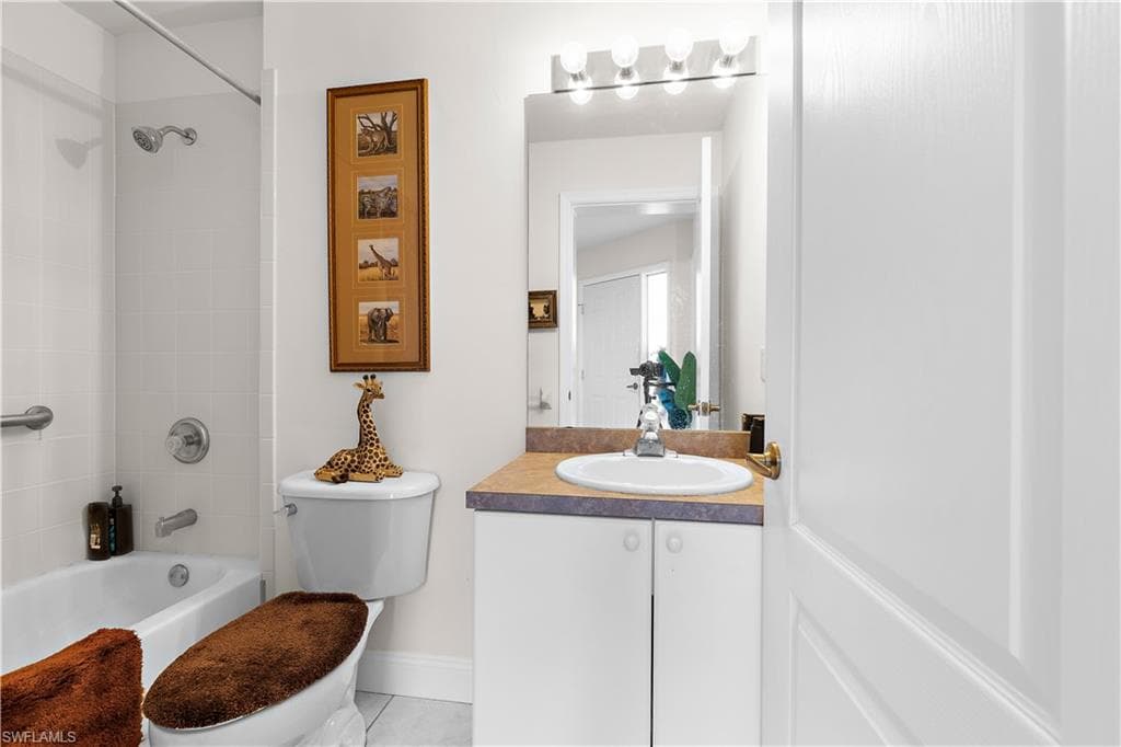 9601 Village View BLVD # 102, BONITA SPRINGS FL 34135-15