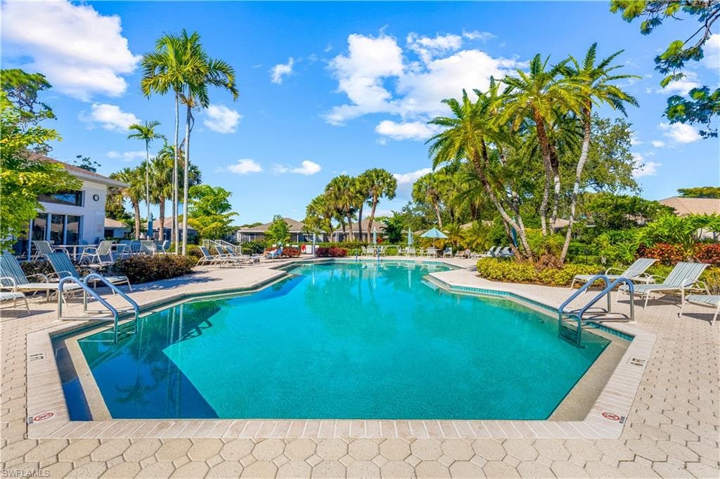 9601 Village View BLVD # 102, BONITA SPRINGS FL 34135-27