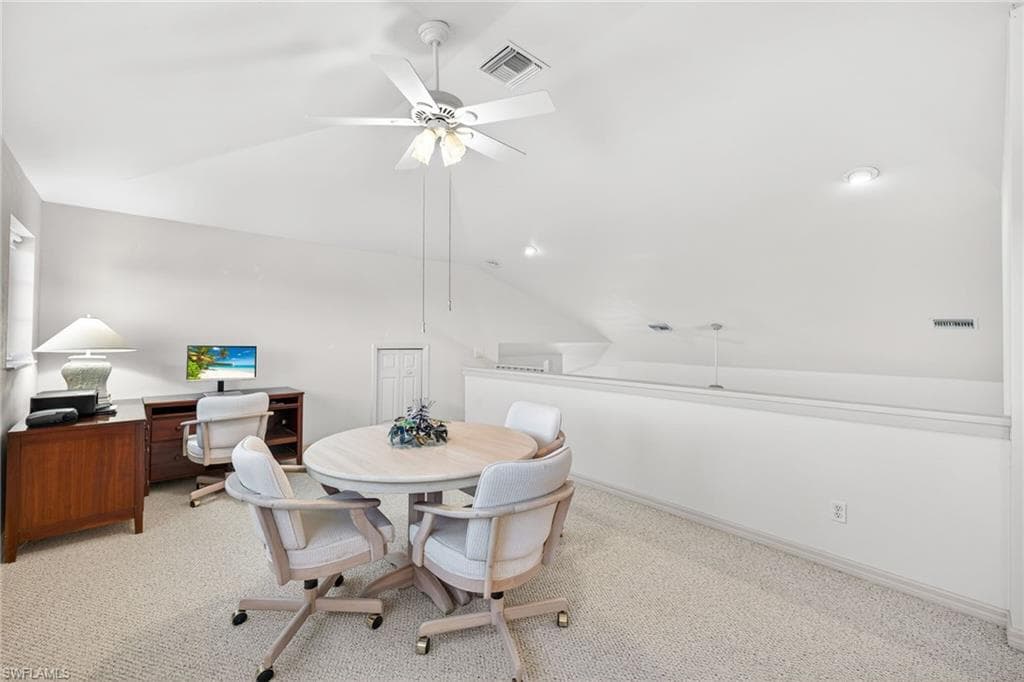 517 Lake Murex CIR, SANIBEL FL 33957-26