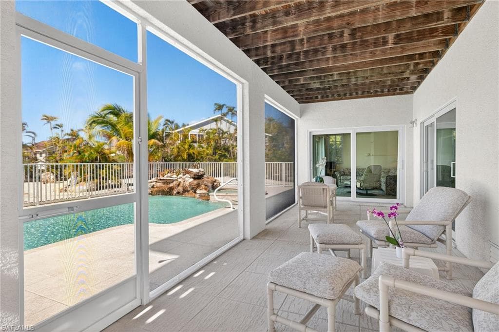 517 Lake Murex CIR, SANIBEL FL 33957-41