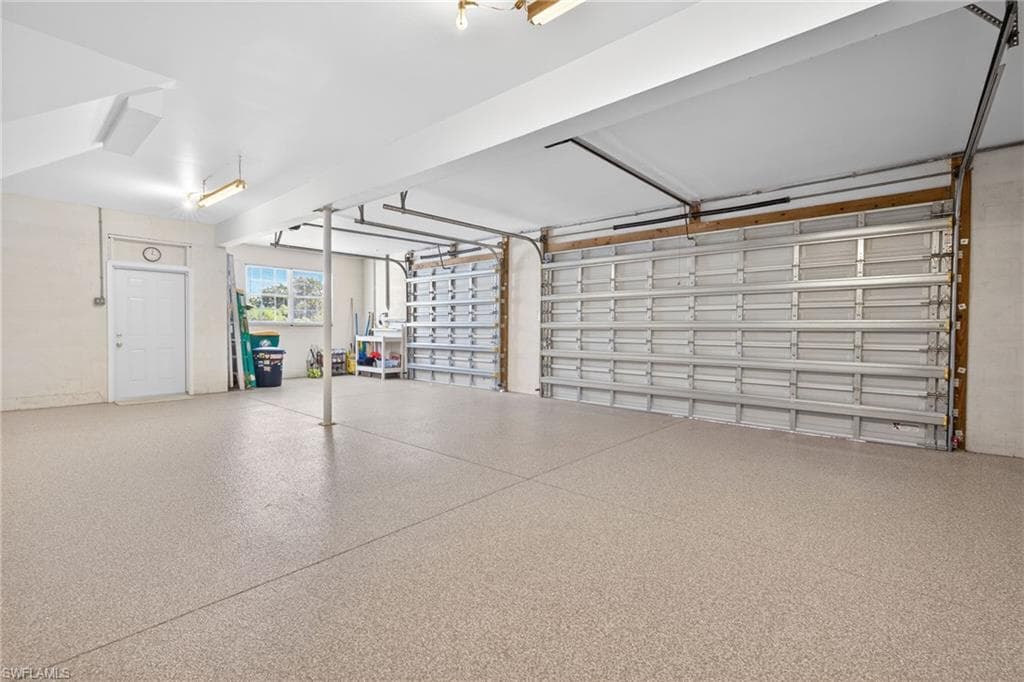 517 Lake Murex CIR, SANIBEL FL 33957-42