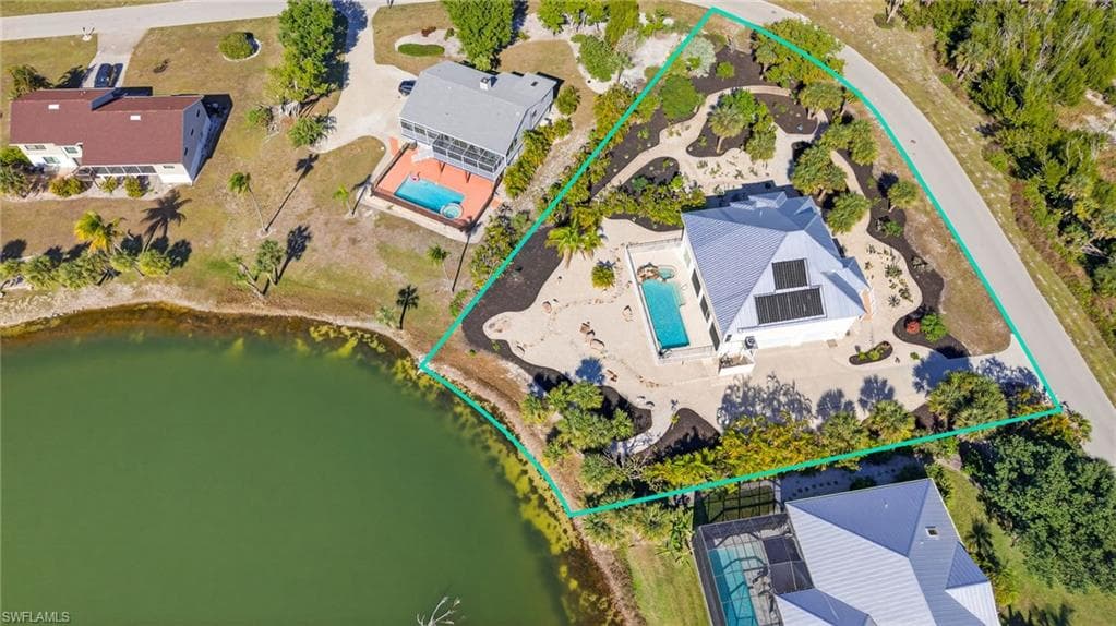517 Lake Murex CIR, SANIBEL FL 33957-44